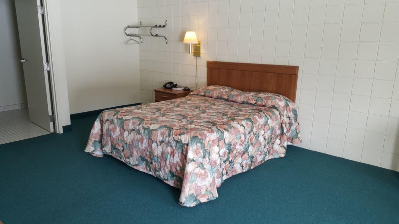 Oakridge Motel Newaygo Exteriér fotografie