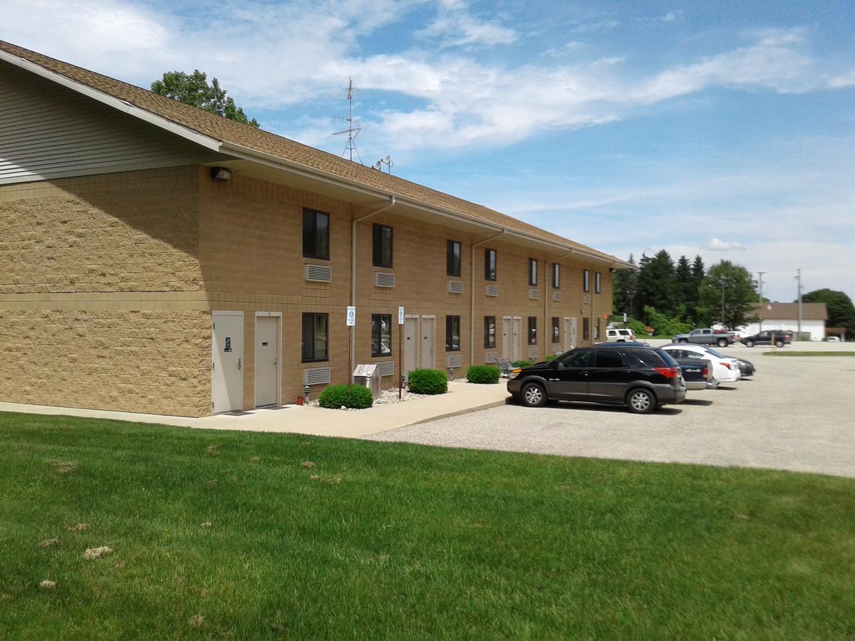 Oakridge Motel Newaygo Exteriér fotografie